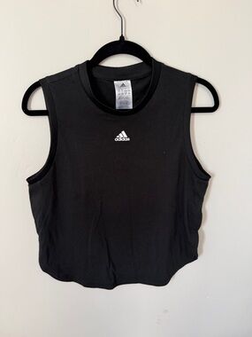 Adidas Aeroready women’s breathable Black Crop